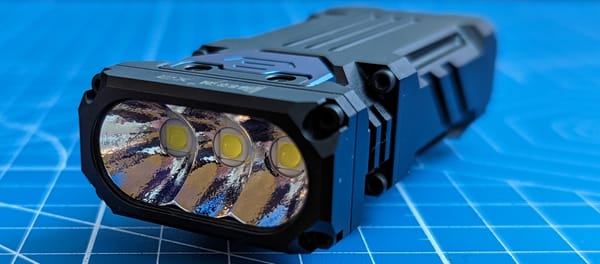 Wuben X2 Flashlight